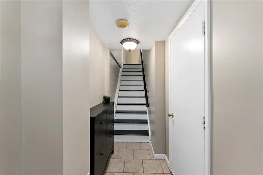 45 Shadow Dr, Pittsburgh, PA 15227 - #3