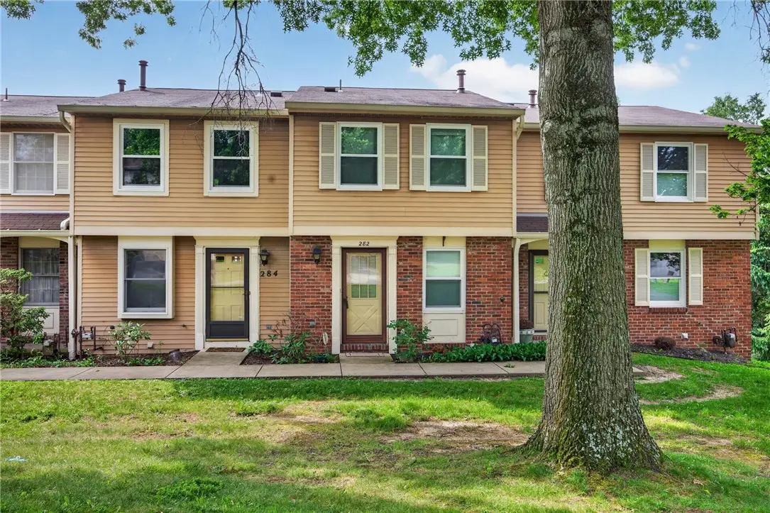 282 Scott Ln, Venetia, PA 15367 - #1