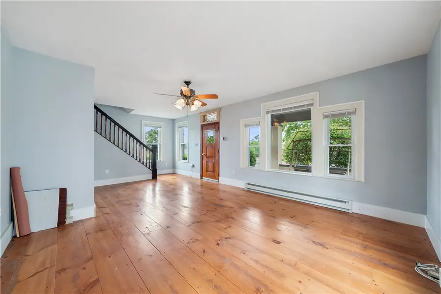 601 Walnut St, Latrobe, PA 15650 - #3