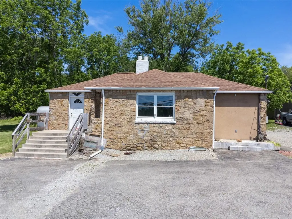 1065 University Dr, Connellsville, PA 15425 - #1
