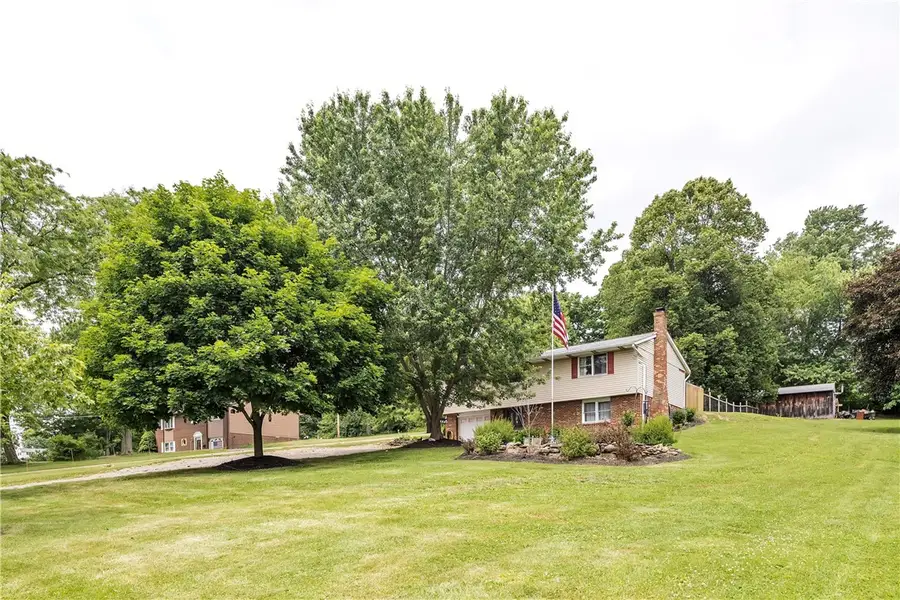 146 Nursery Ln, Butler, PA 16002 - #2
