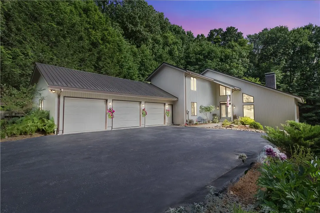 30 Croyhill Dr, Indiana, PA 15701 - #1
