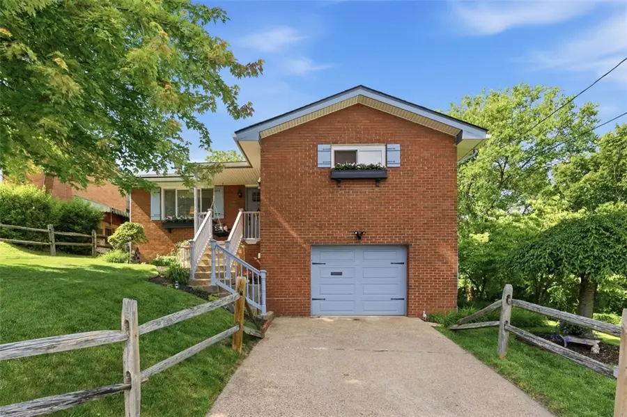 1118 Flora St, Pittsburgh, PA 15212 - #2