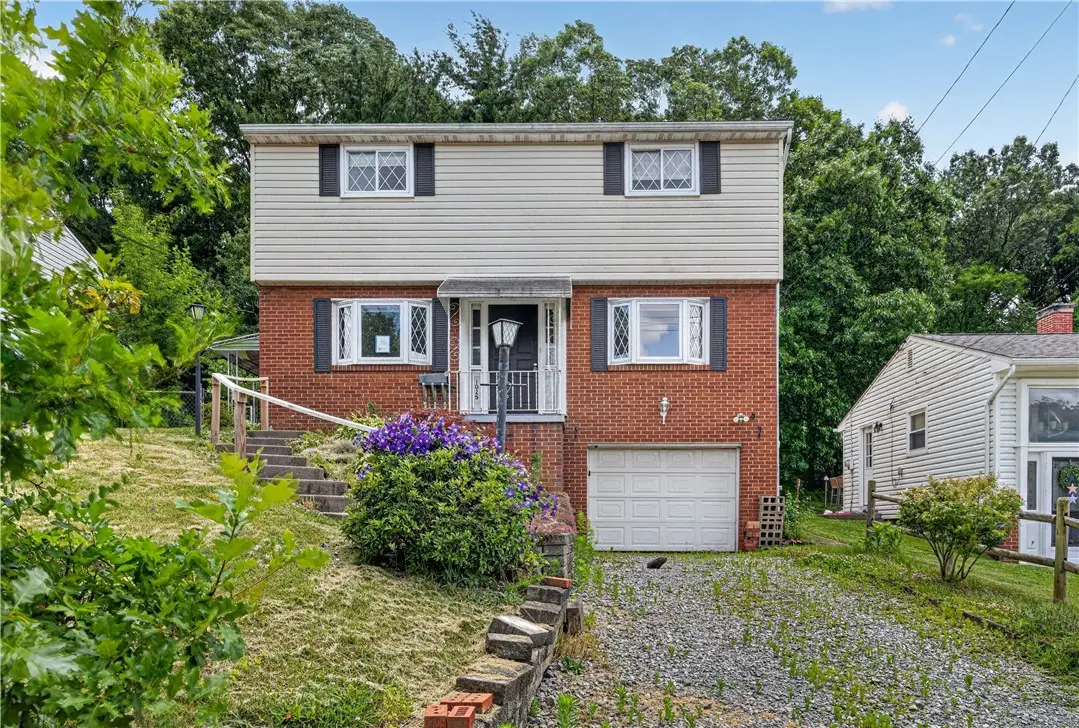 1025 Catherine Dr, Conway, PA 15027 - #1
