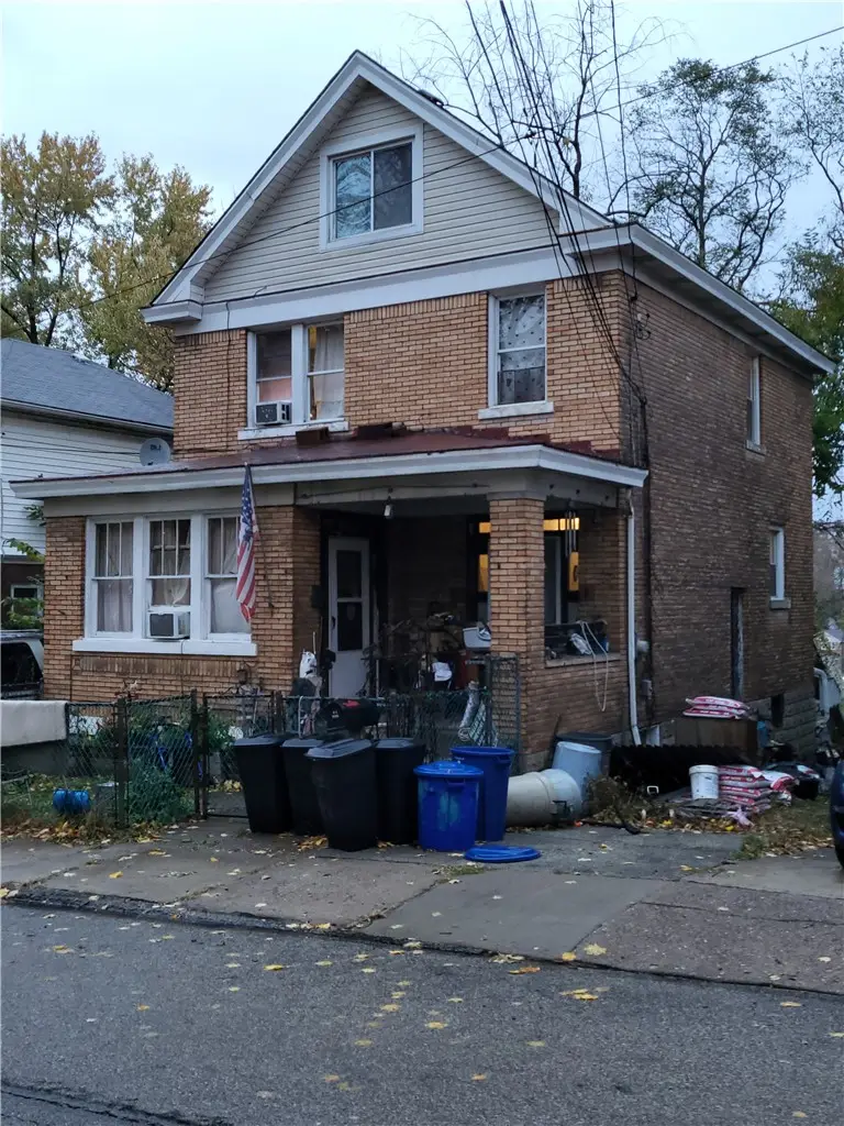 226 Parkfield St, Pittsburgh, PA 15210 - #2
