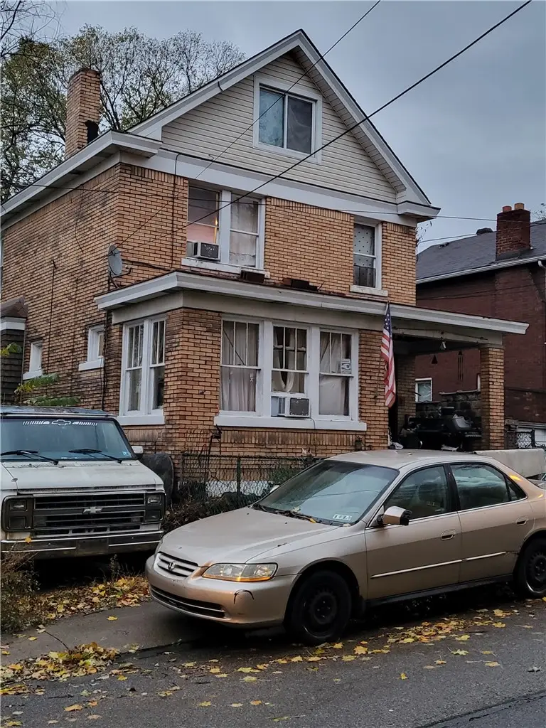 226 Parkfield St, Pittsburgh, PA 15210 - #3