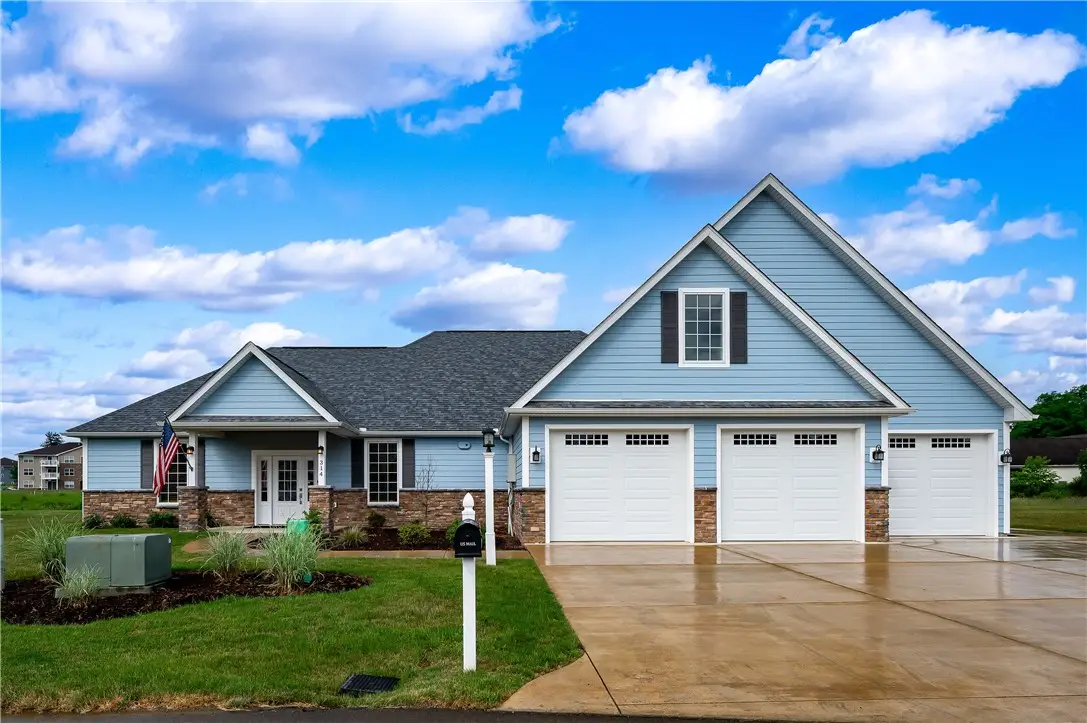 314 Nicklaus Ct, Grove City, PA 16127 - #1