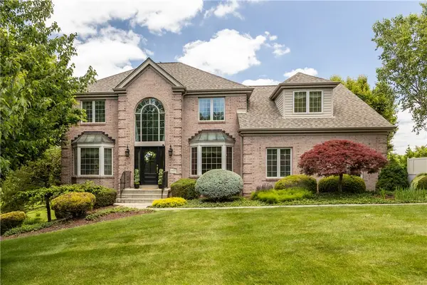 5505 Steeplechase Ct, Bethel Park, PA 15102