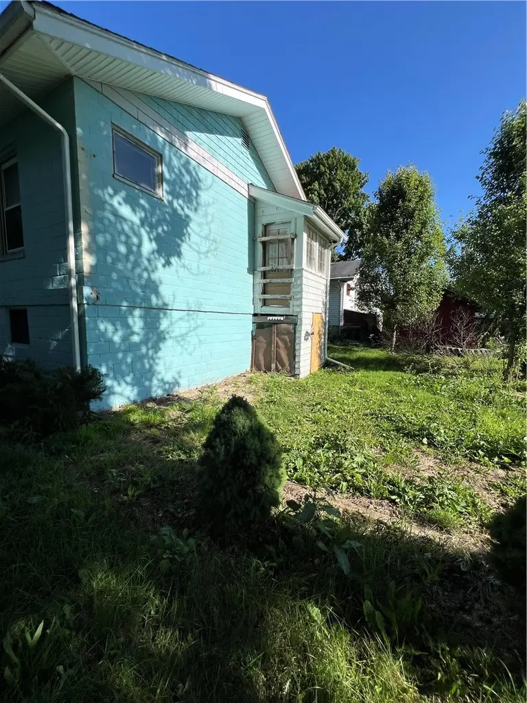 200 Smith Ave, Sharon, PA 16146 - #2