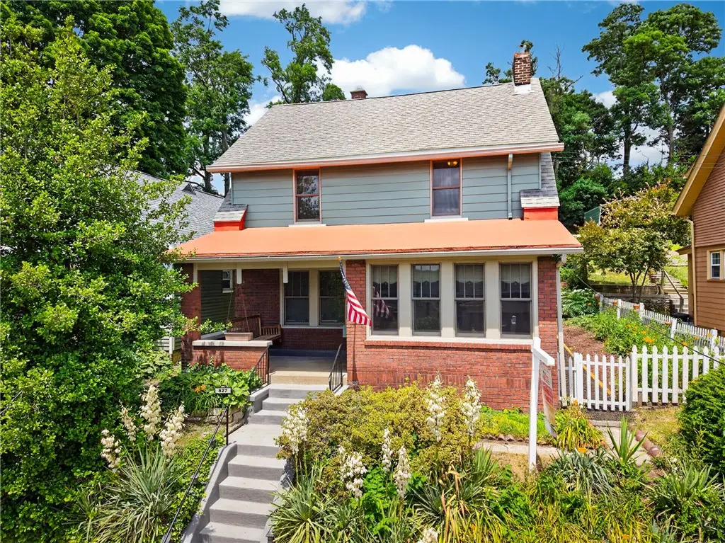 827 Florence Ave, Pittsburgh, PA 15202 - #1