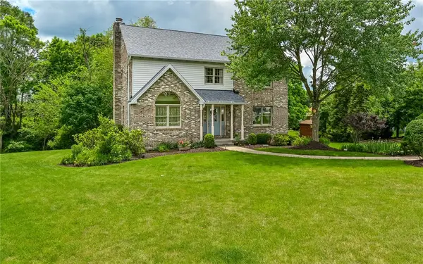 212 Whitehaven Dr, Gibsonia, PA 15044