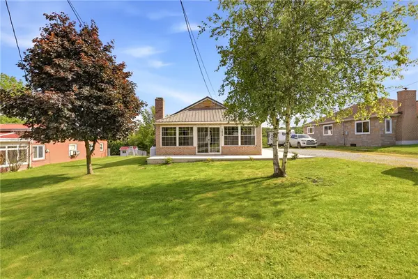 1453 Pitt Street, Jennerstown, PA 15547