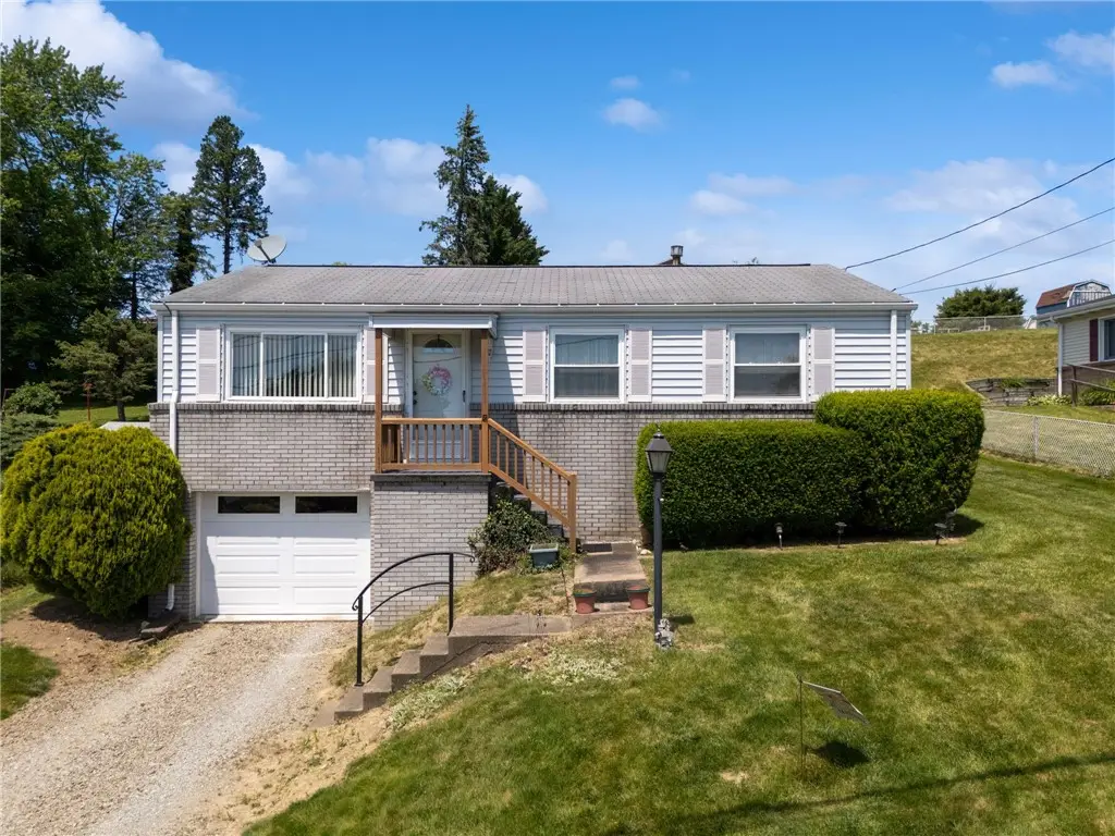 13479 Louise Dr, Irwin, PA 15642 - #1