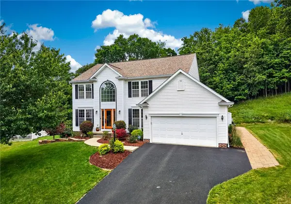5426 Forest Edge Dr, Mc Donald, PA 15057