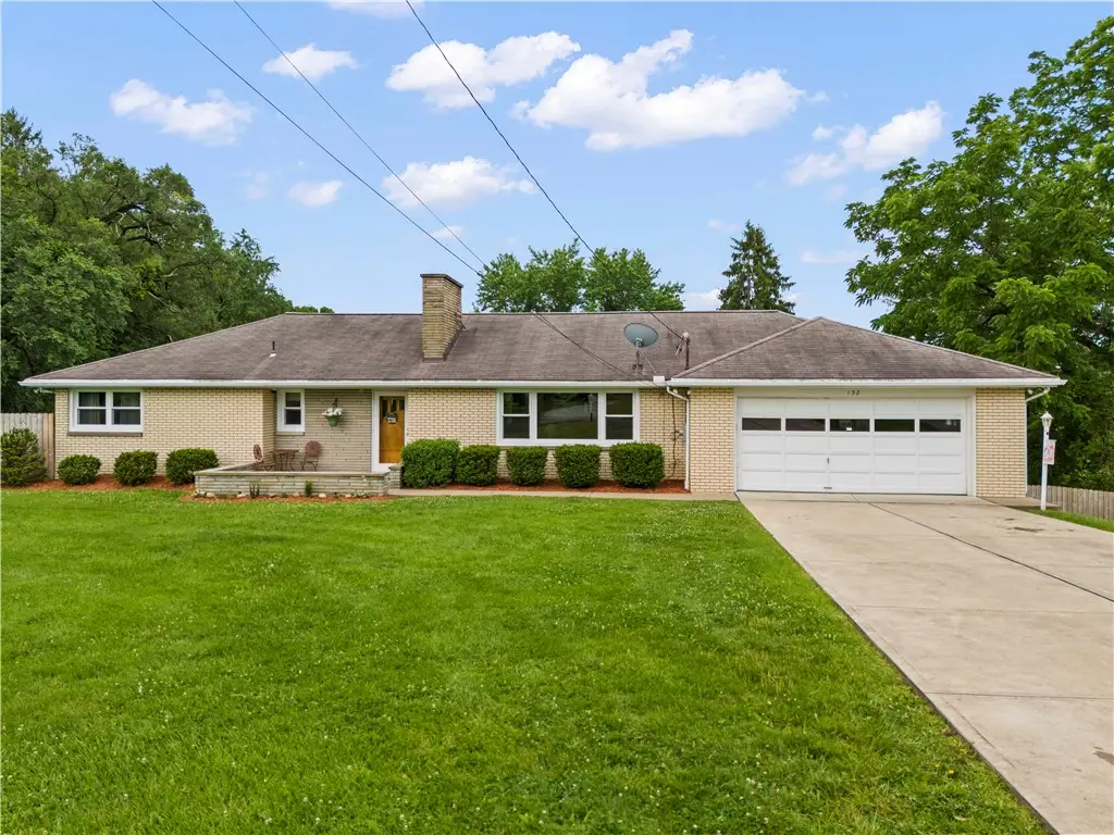 152 Ridge Rd, Monongahela, PA 15063 - #1