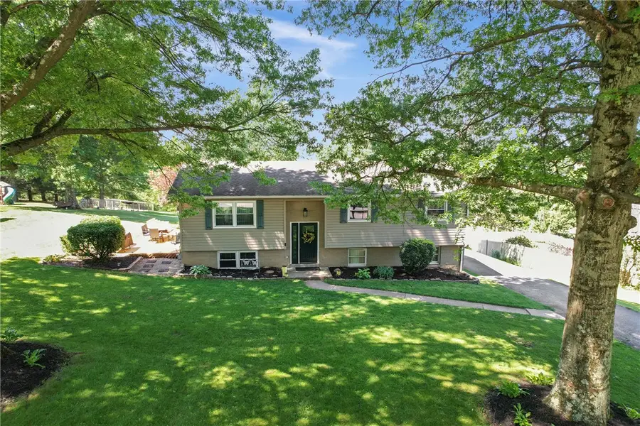 1274 Oakridge Rd, South Fayette, PA 15057 - #3
