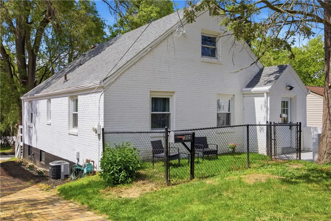 3420 York St, Homestead, PA 15120 - #1