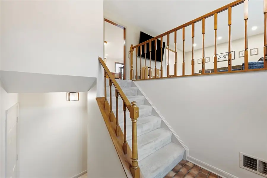 2414 Bellwood Court, Pittsburgh, PA 15237 - #3