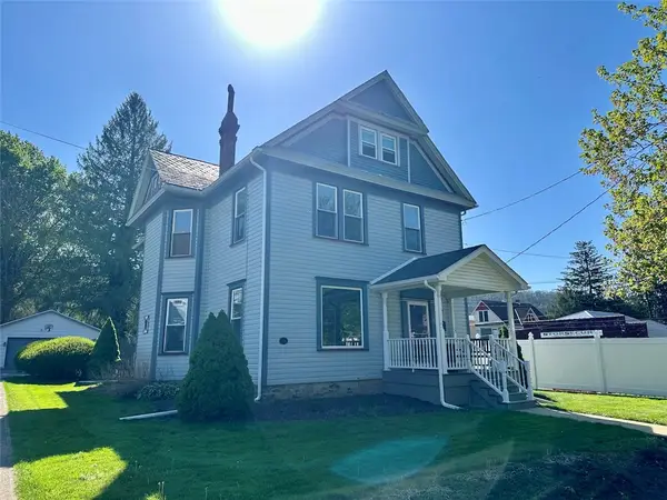 806 Liberty Street, Franklin, PA 16323
