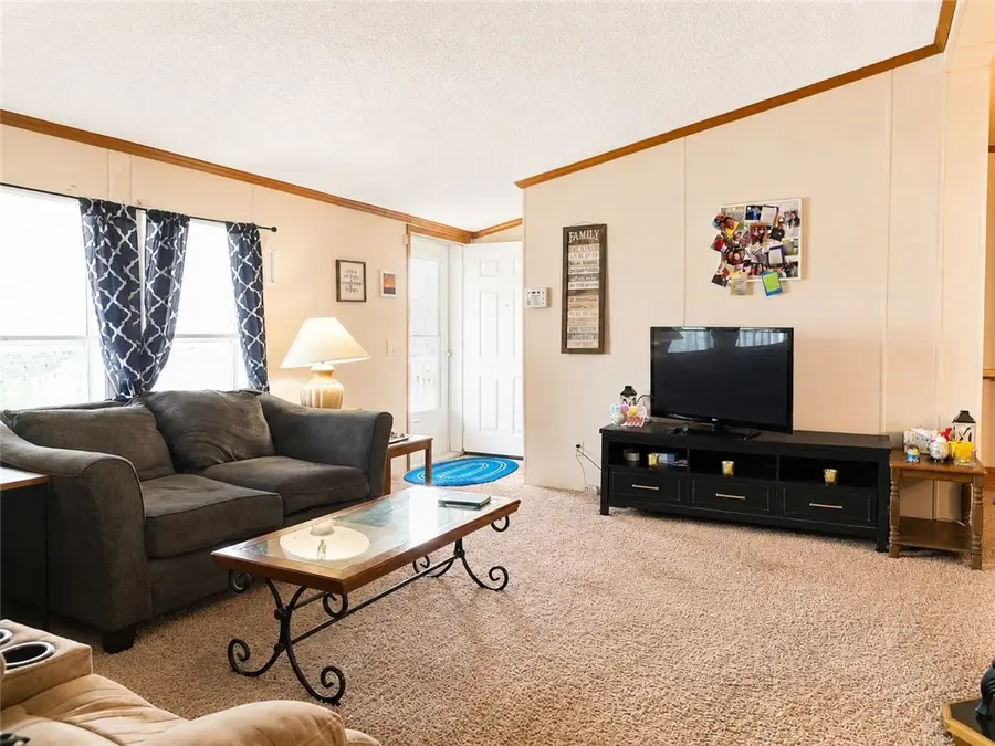 325 N Chestnut St, Butler, PA 16001 - #3