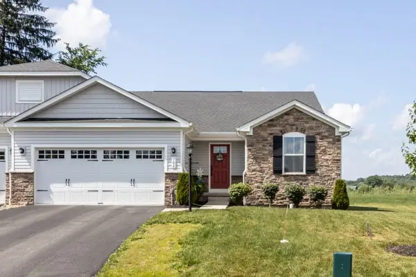 106 Jessica Ct, Beaver Falls, PA 15010 - #2