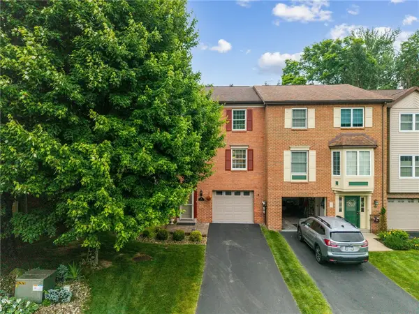 28 Unity Square, Greensburg, PA 15601