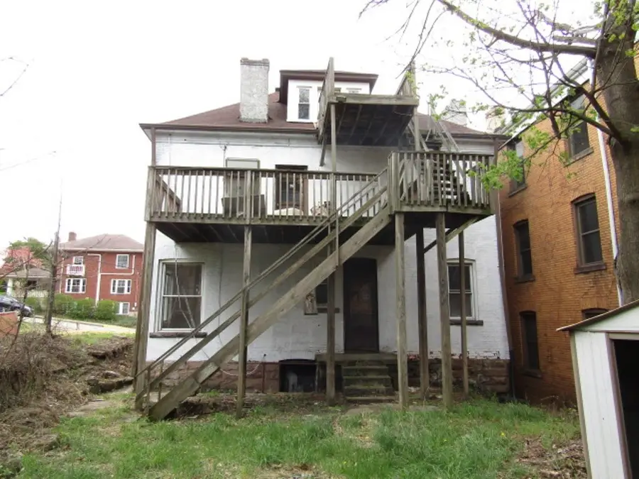 1945 Delaware Ave, Pittsburgh, PA 15218 - #2