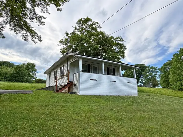 2141 Clintonville Road, Harrisville, PA 16342