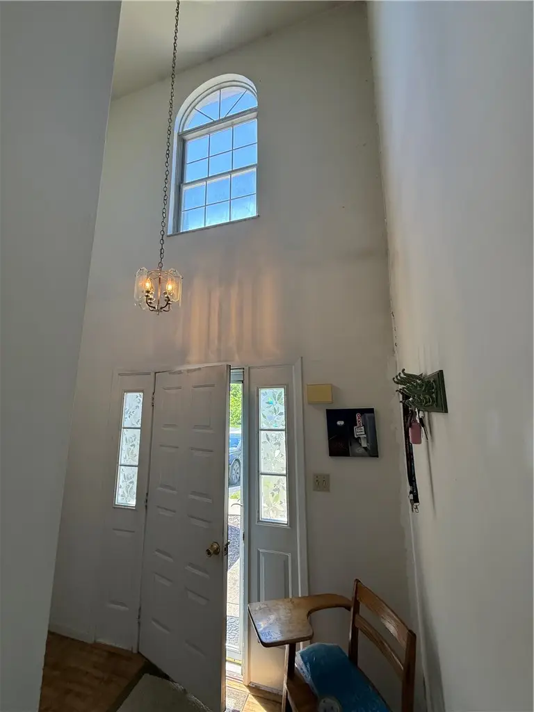 314 Canterbury Ct, Oakmont, PA 15139 - #2