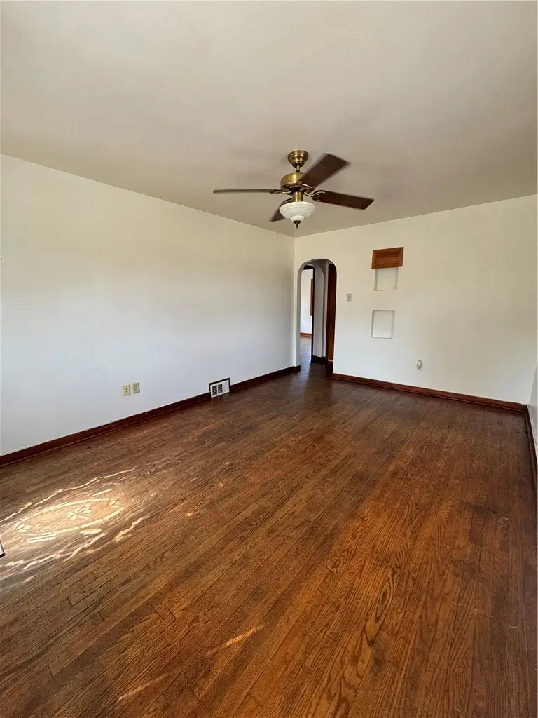 1001 Alexander Ave, Monessen, PA 15062 - #3