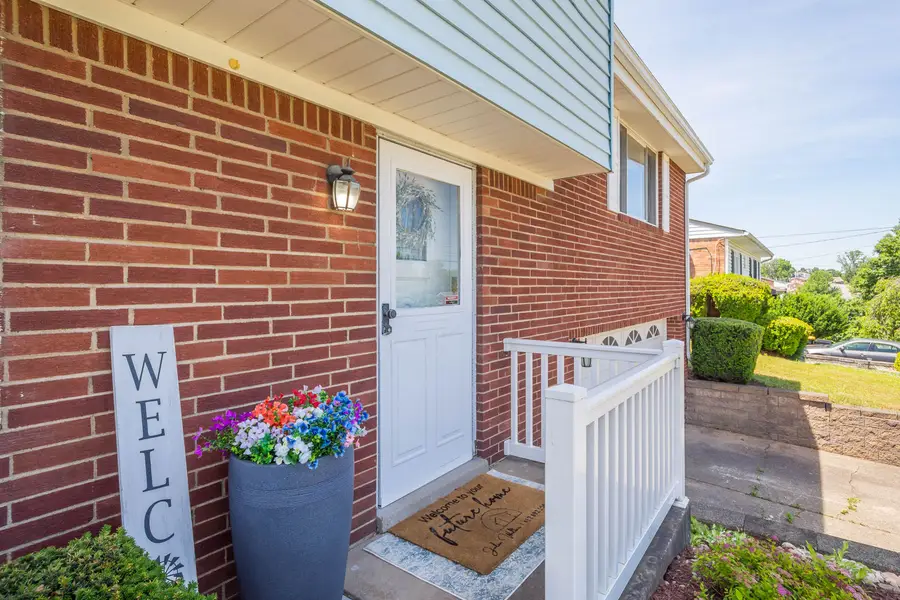 5464 California, Bethel Park, PA 15102 - #3