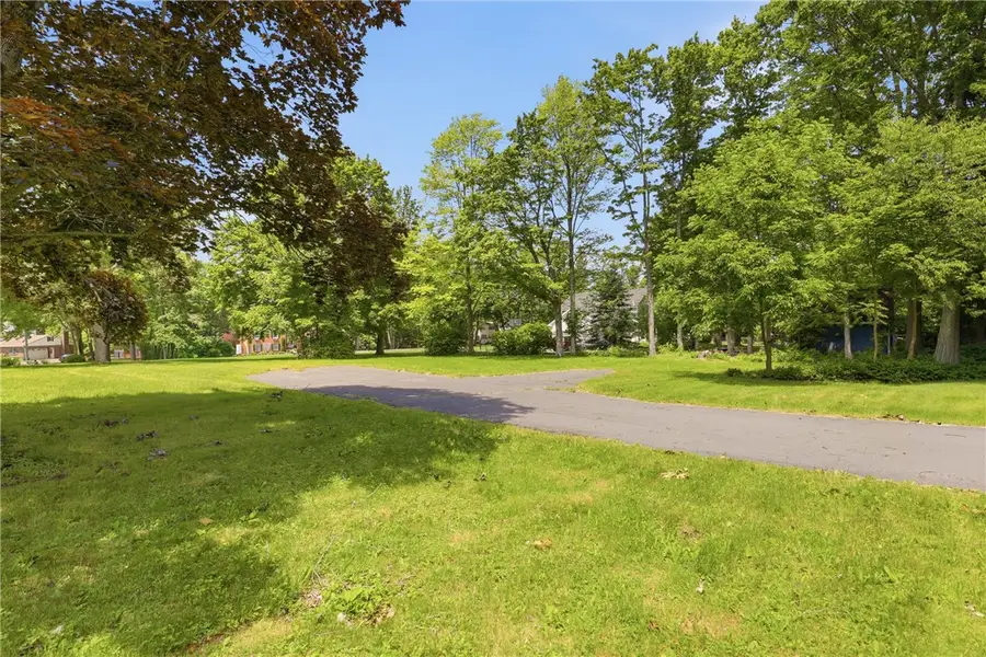 625 N Franklin Ave, Somerset, PA 15501 - #2