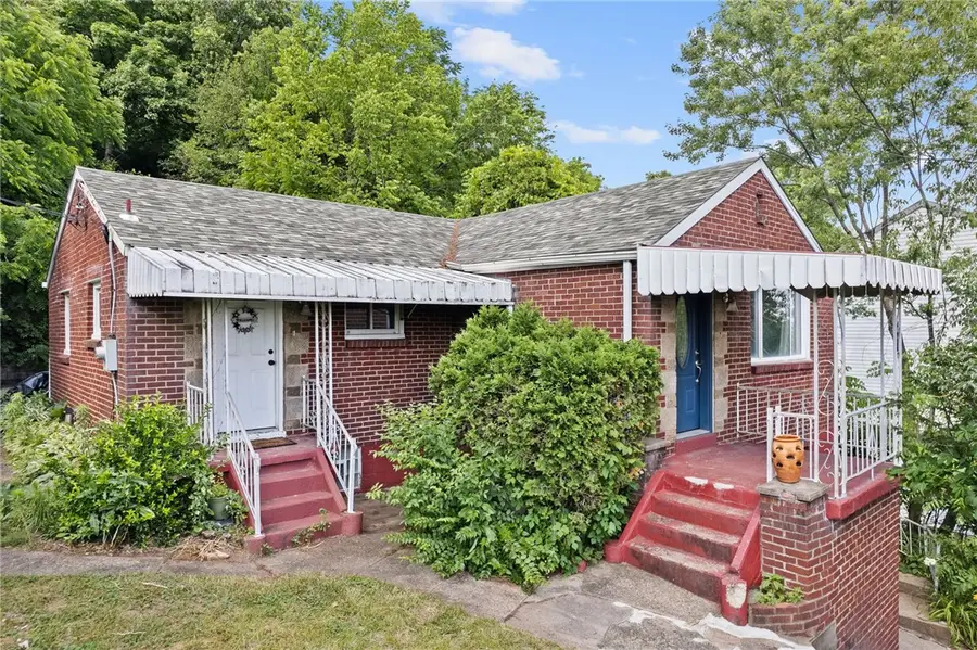 716 Darlington St, Carnegie, PA 15106 - #3
