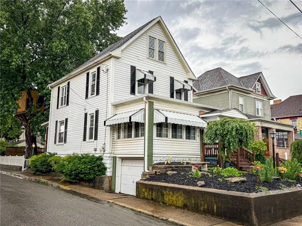 1523 Indiana Ave, Monaca, PA 15061 - #1