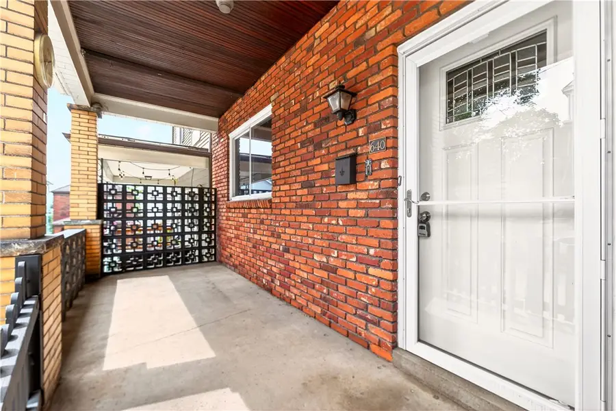 640 Griffin St, Pittsburgh, PA 15211 - #3