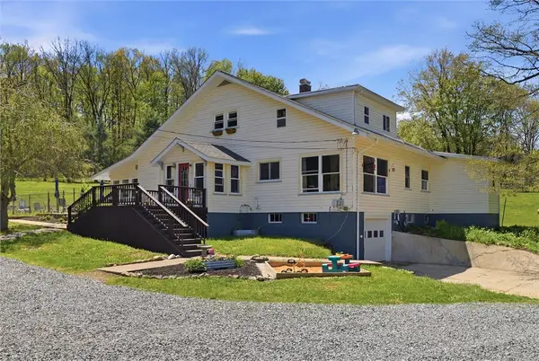 367-369 Buttermilk Hill Road, Franklin, PA 16323