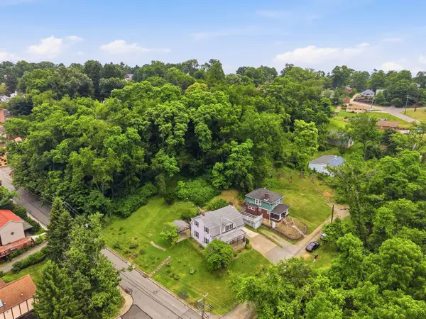 48 Glasgow Road, Pittsburgh, PA 15221