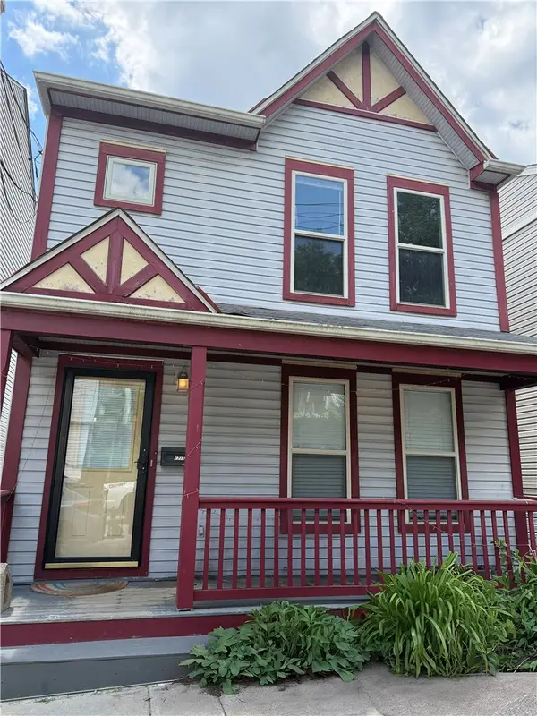 1715 Meadville St, Pittsburgh, PA 15214