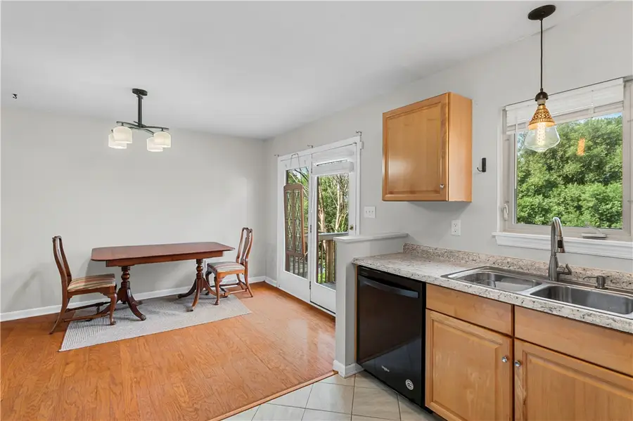 1715 Meadville St, Pittsburgh, PA 15214 - #2