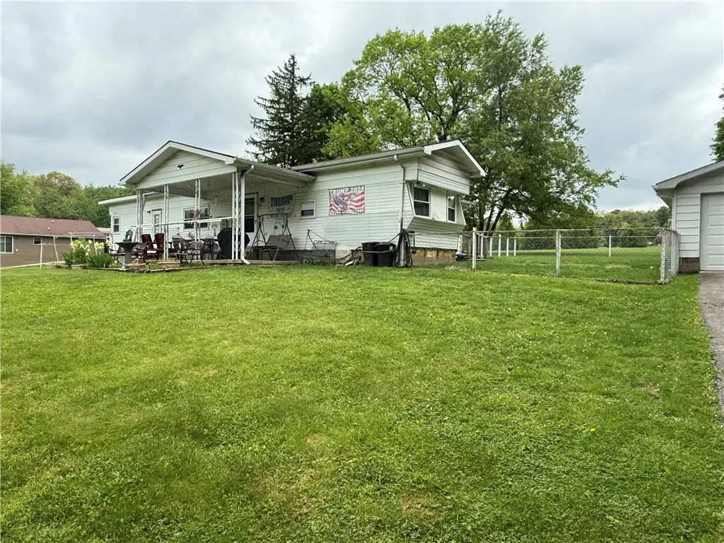 553 Seward St, Seward, PA 15954 - #1