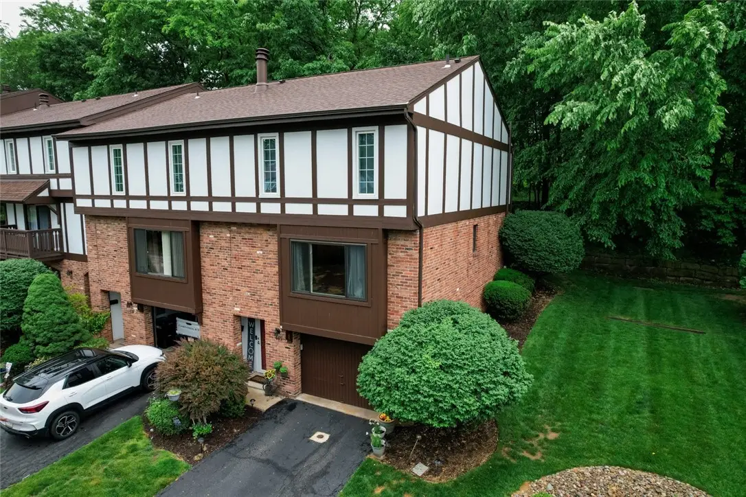 515 Kingsberry Ct, Pittsburgh, PA 15237 - #1