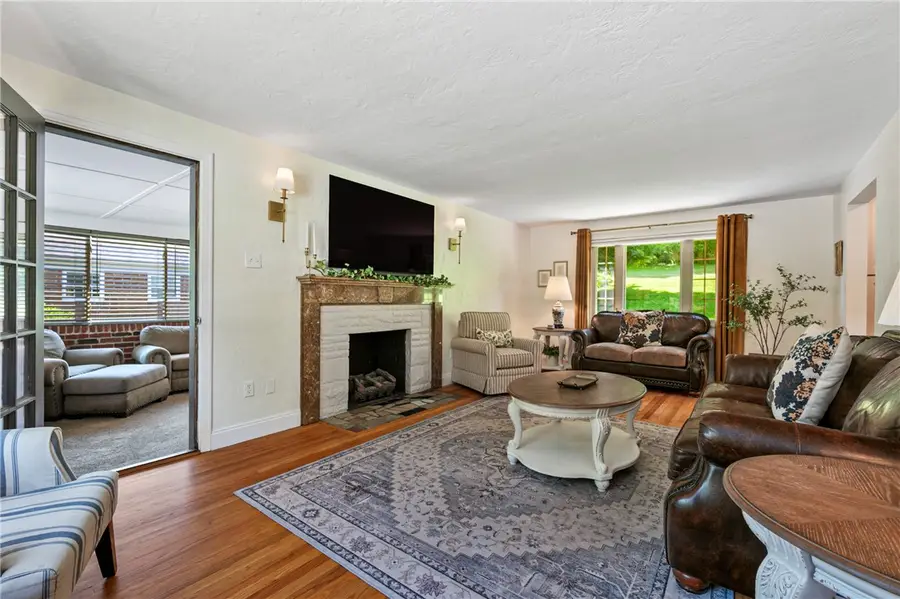 174 E Bruceton Rd, Pittsburgh, PA 15236 - #3