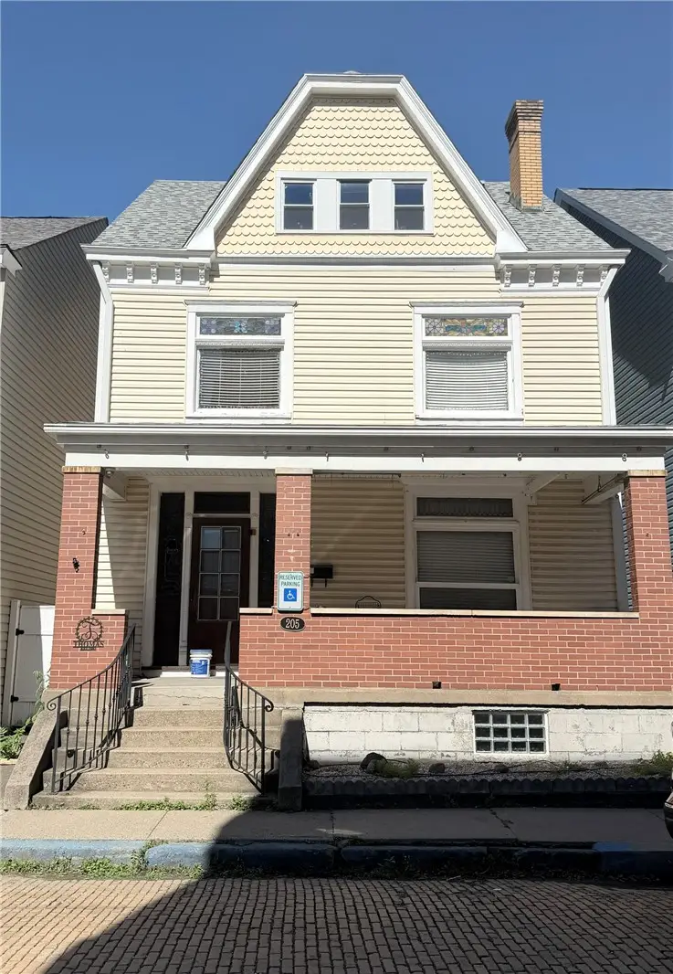 205 Linden Ave, Pittsburgh, PA 15215 - #1