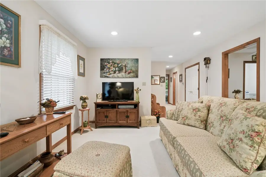100 Unity Square, Greensburg, PA 15601 - #3