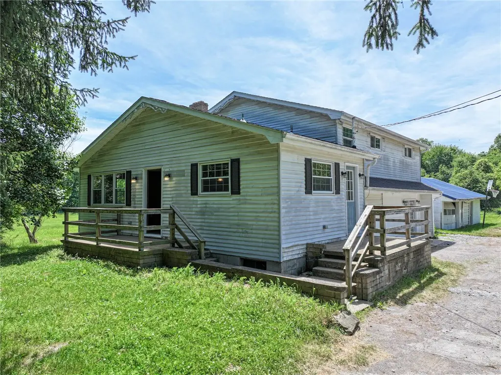 324 Winter Rd, New Castle, PA 16101 - #1