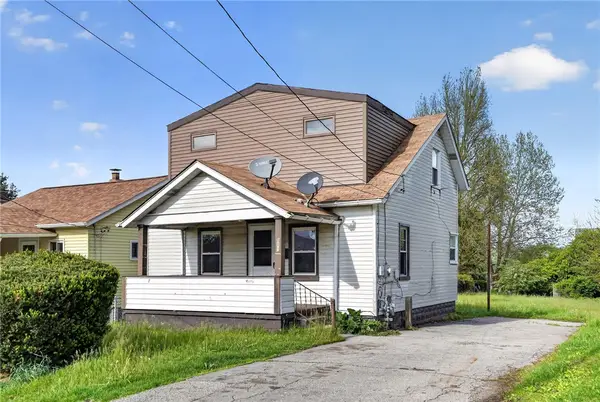 819 Monterey St, Duquesne, PA 15110