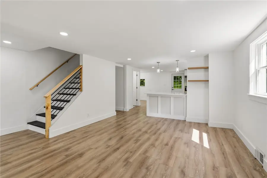 505 Meadow Ave, Pittsburgh, PA 15235 - #3