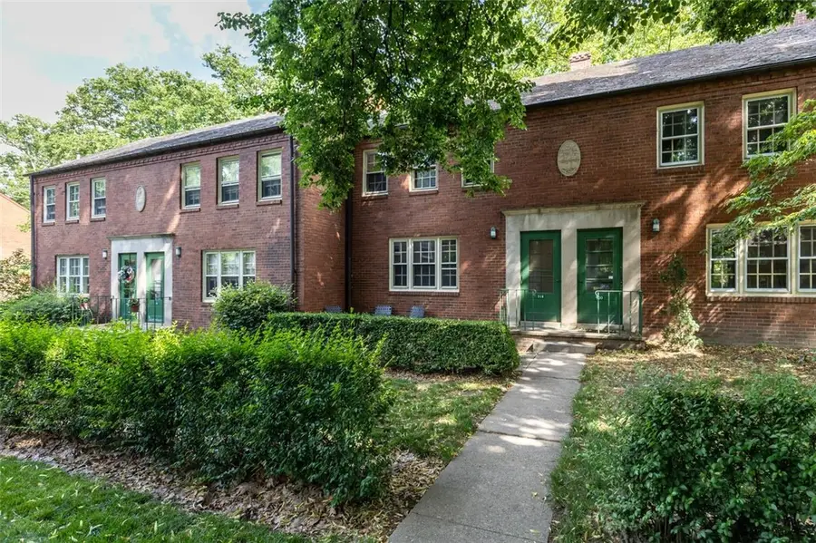 518 Bigham St, Pittsburgh, PA 15211 - #2