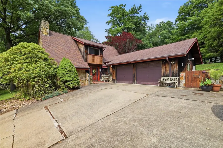 717 Zubal Rd, Apollo, PA 15613 - #2