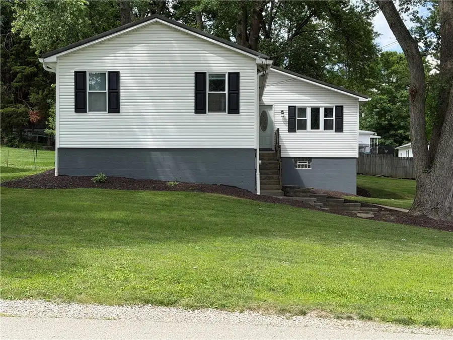 2322 W Belmont Ave, Washington, PA 15301 - #2